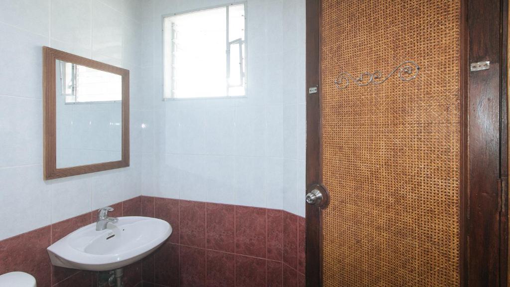 Koupelna v ubytování Bliss Hotel Dau