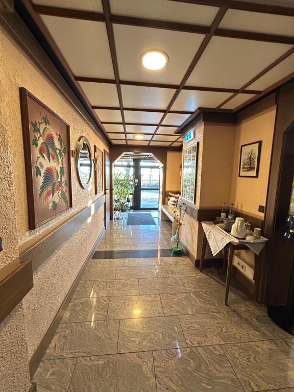 Posezení v ubytování Hotel Hubertus Gernsheim Rhein