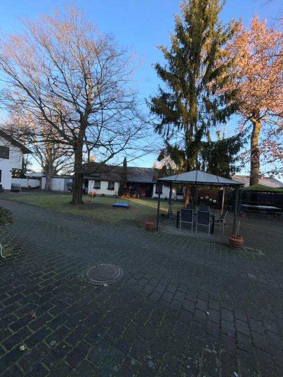 Fotografie z fotogalerie ubytování Hotel Hubertus Gernsheim Rhein v destinaci Gernsheim