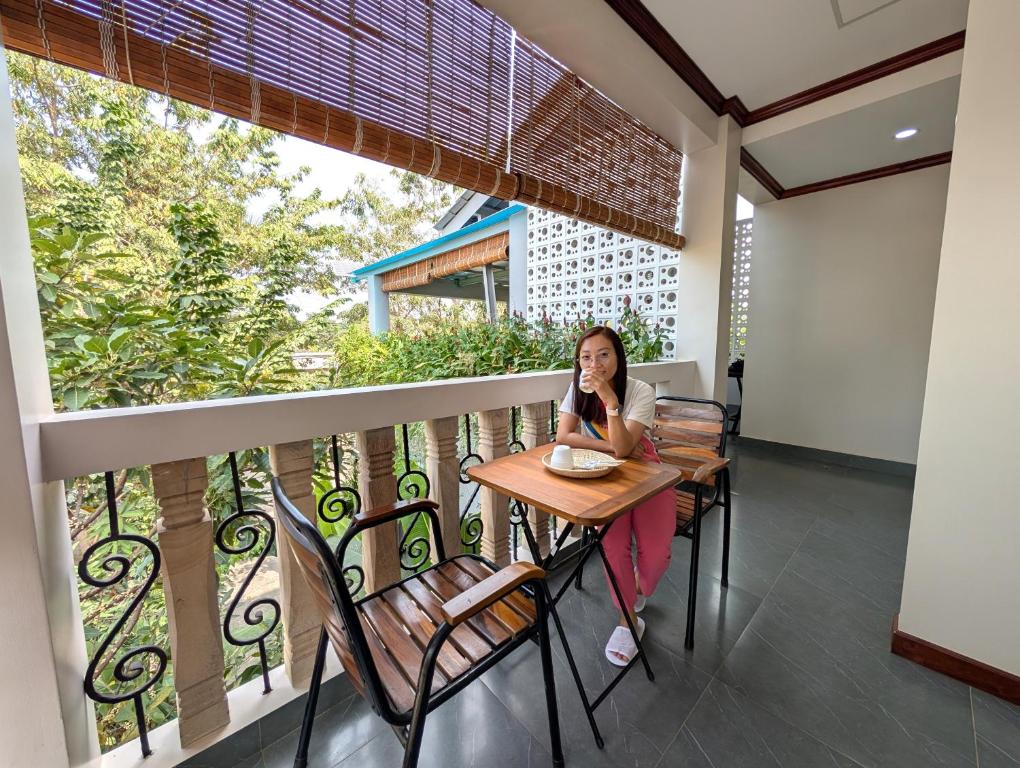 Balkón nebo terasa v ubytování VILLA Siem Reap - eco & local