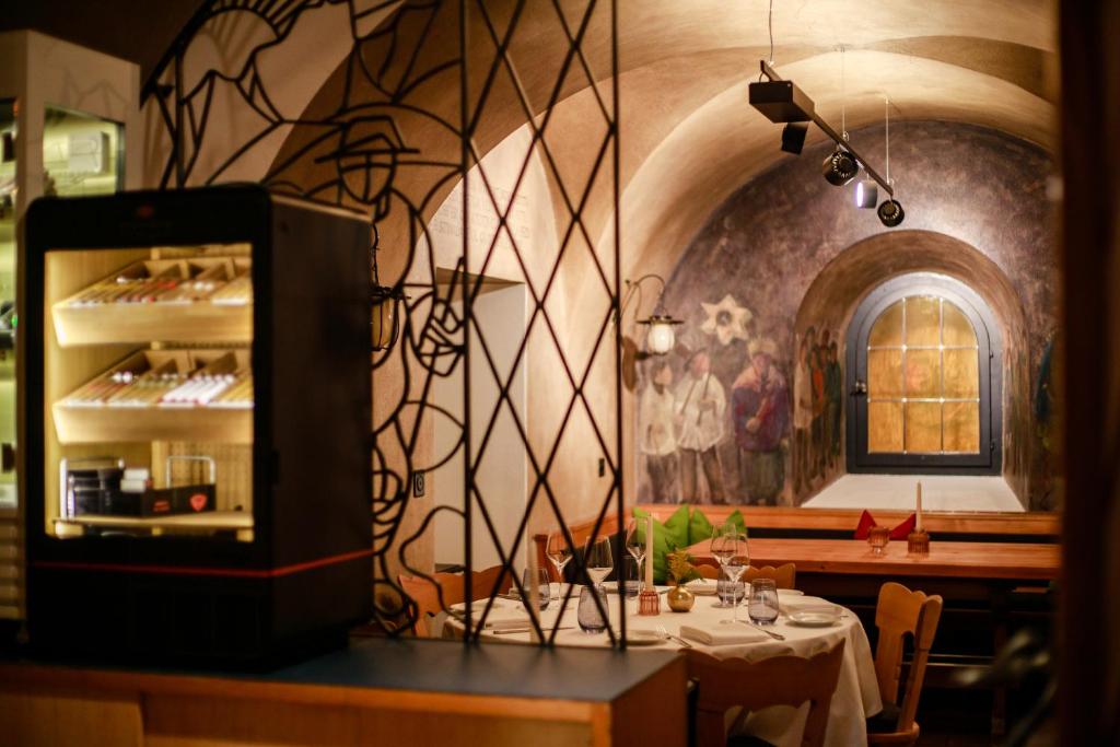 Restaurace v ubytování Hotel Piz Mitgel