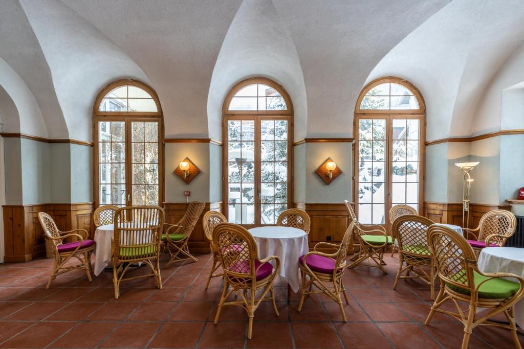 Posezení v ubytování Hotel Piz Mitgel