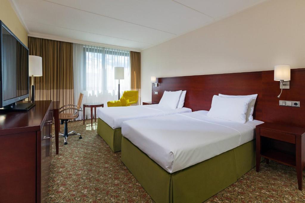 Courtyard by Marriott Düsseldorf Seestern - Resim 13
