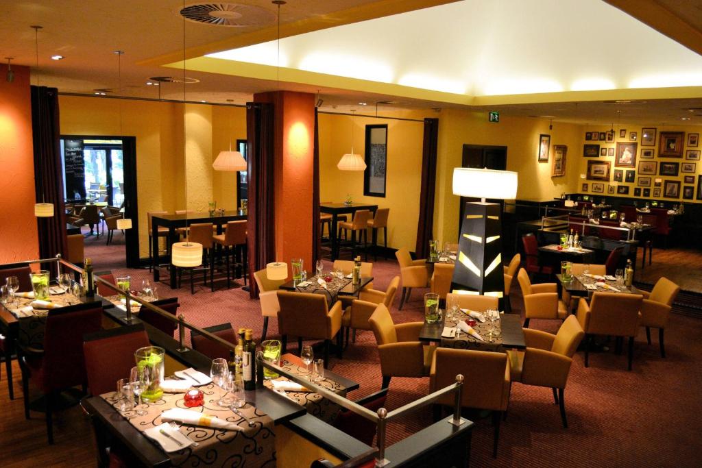 Courtyard by Marriott Düsseldorf Seestern - Resim 33