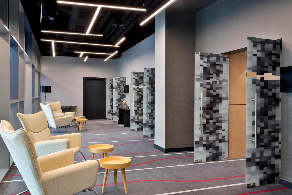 Aloft Dubai Airport - Resim 33