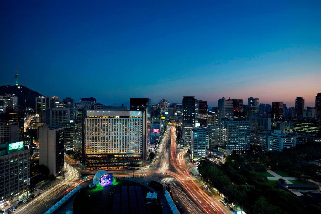 Ein allgemeiner Blick auf Seoul oder ein Stadtblick von des Hotels aus