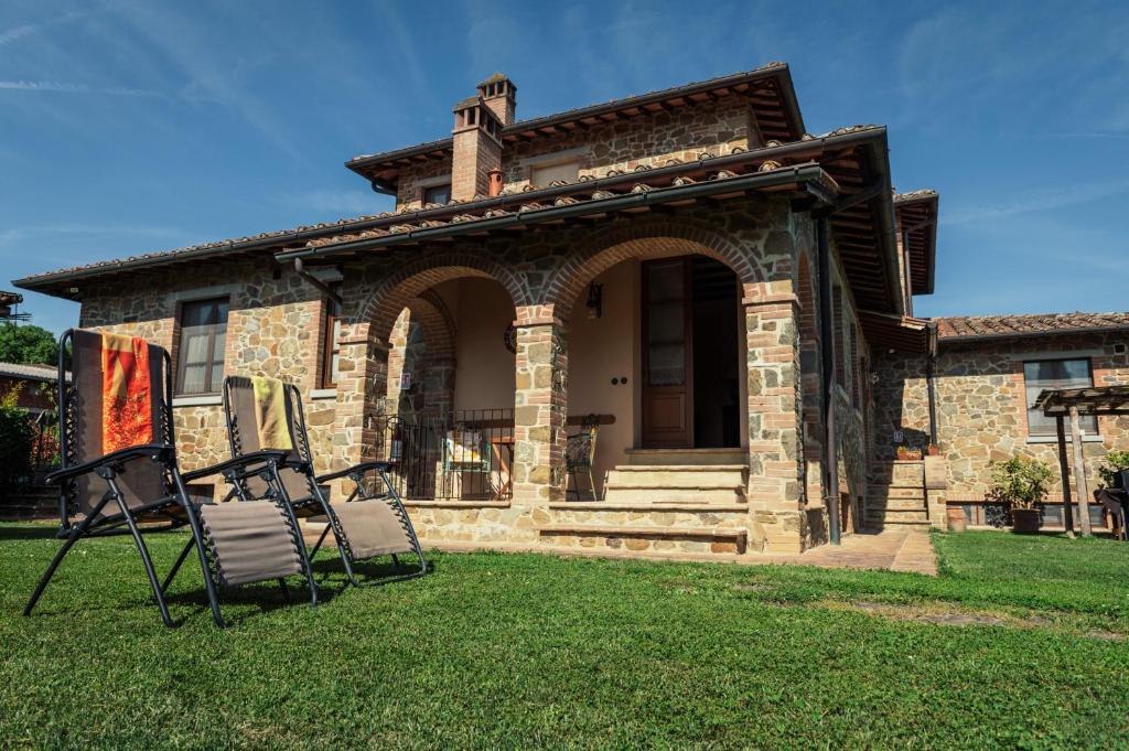 Agriturismo Casal Gheriglio - Two-Bedroom Family Apartment
