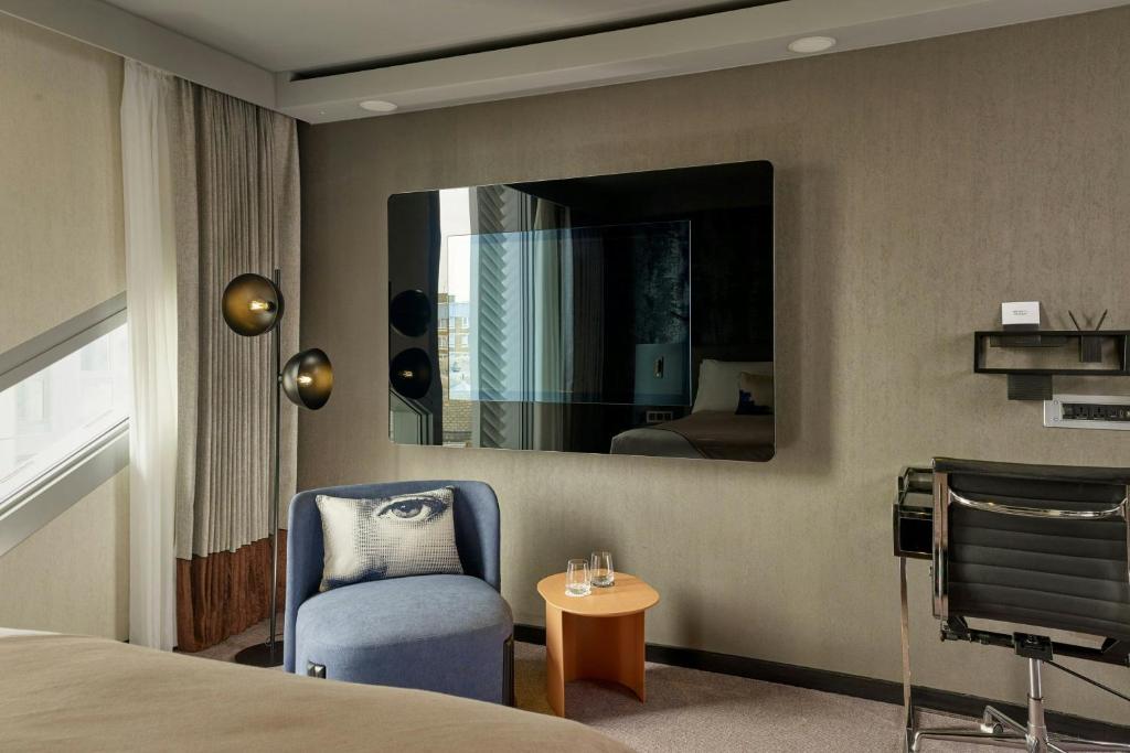 Montcalm East, Autograph Collectionにあるテレビまたはエンターテインメントセンター