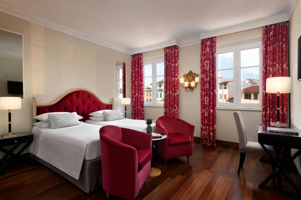 Sina Villa Medici, Autograph Collection - Resim 42