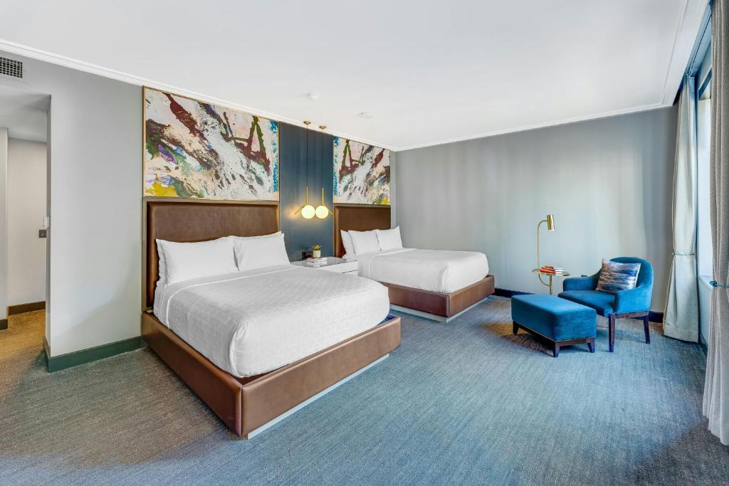 Renaissance Saint Elm Dallas Downtown Hotel - 