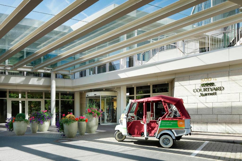 Courtyard by Marriott Hannover Maschsee - Resim 14