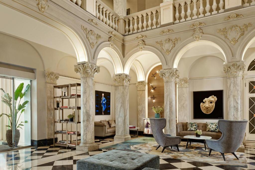 The Ritz-Carlton Hotel de la Paix, Geneva - Resim 12