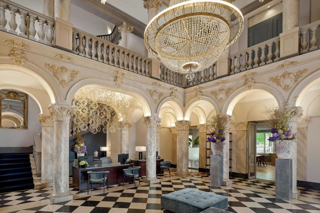 Vstupní hala nebo recepce v ubytování The Ritz-Carlton Hotel de la Paix, Geneva
