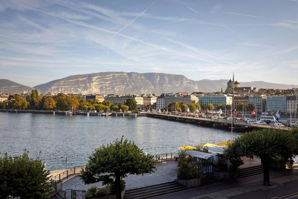 The Ritz-Carlton Hotel de la Paix, Geneva - Resim 41