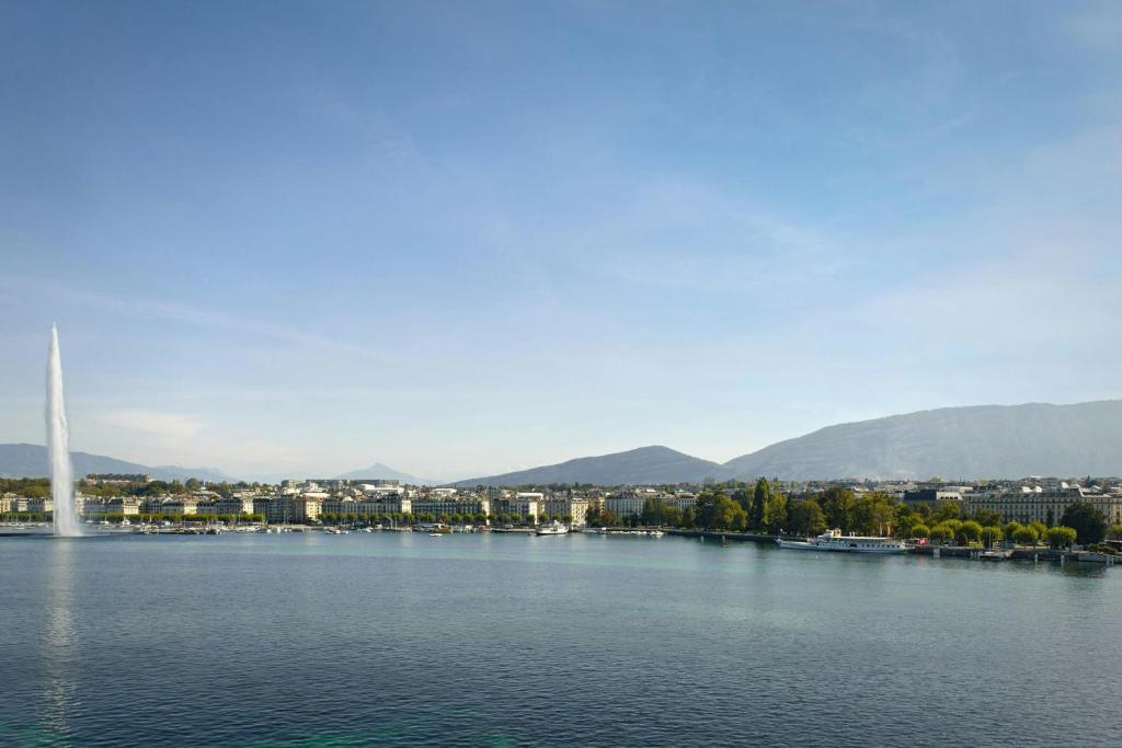 The Ritz-Carlton Hotel de la Paix, Geneva - Resim 39