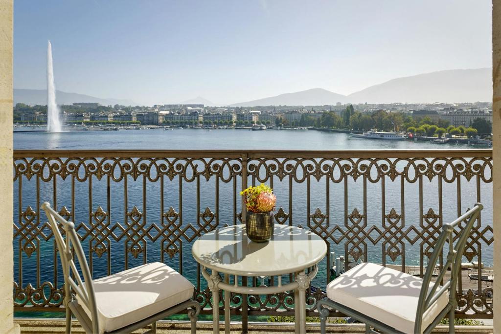 The Ritz-Carlton Hotel de la Paix, Geneva - Resim 38