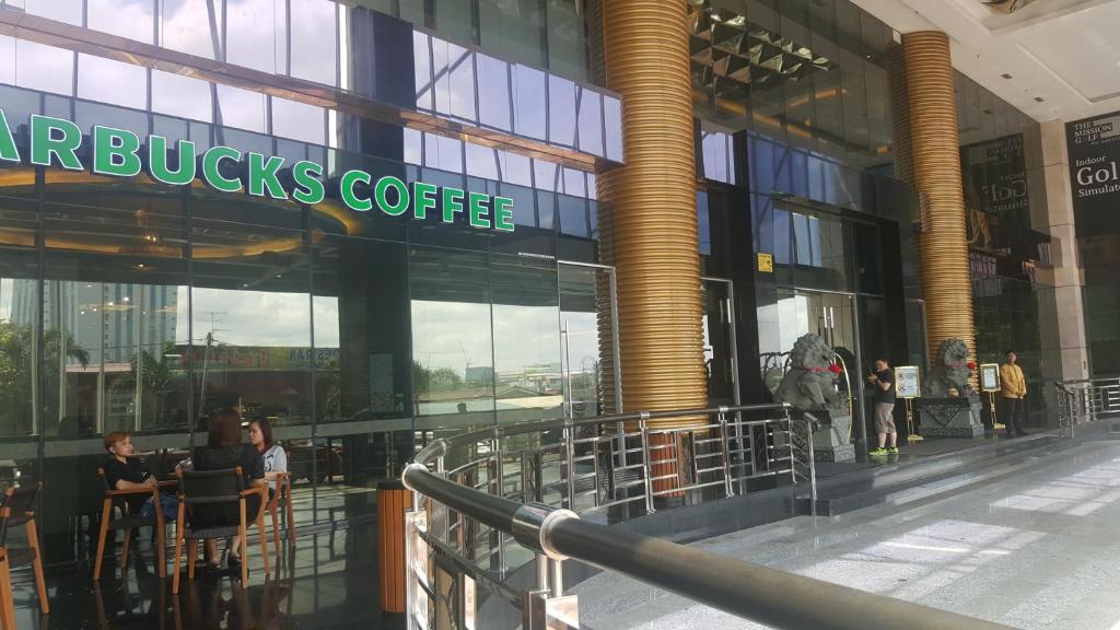 Restoran atau tempat lain untuk makan di KSL Hotel & Resort