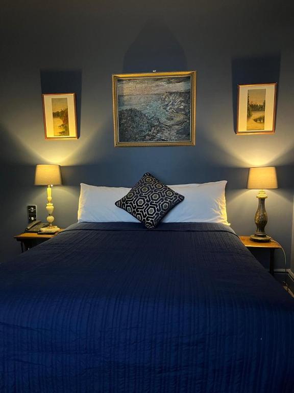 Queens Court Hotel - Resim 39