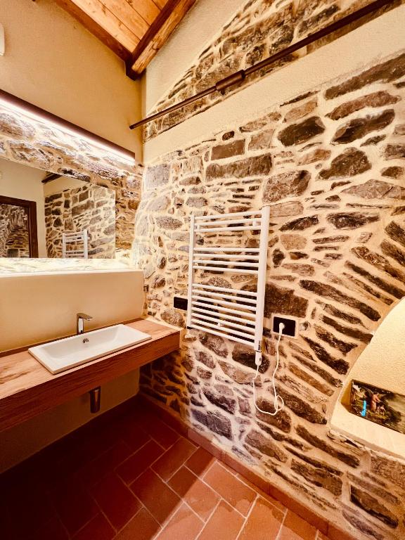 A bathroom at Agriturismo Montagna Verde Apella