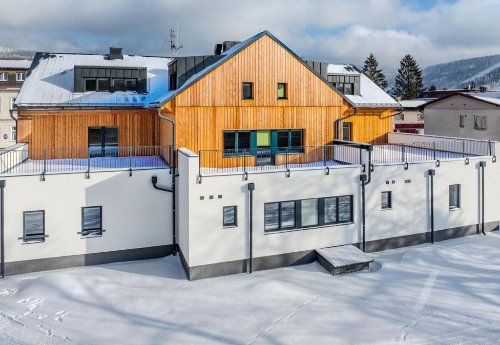 Nespecifikovaný výhled na hory nebo výhled na hory při pohledu z apartmánu