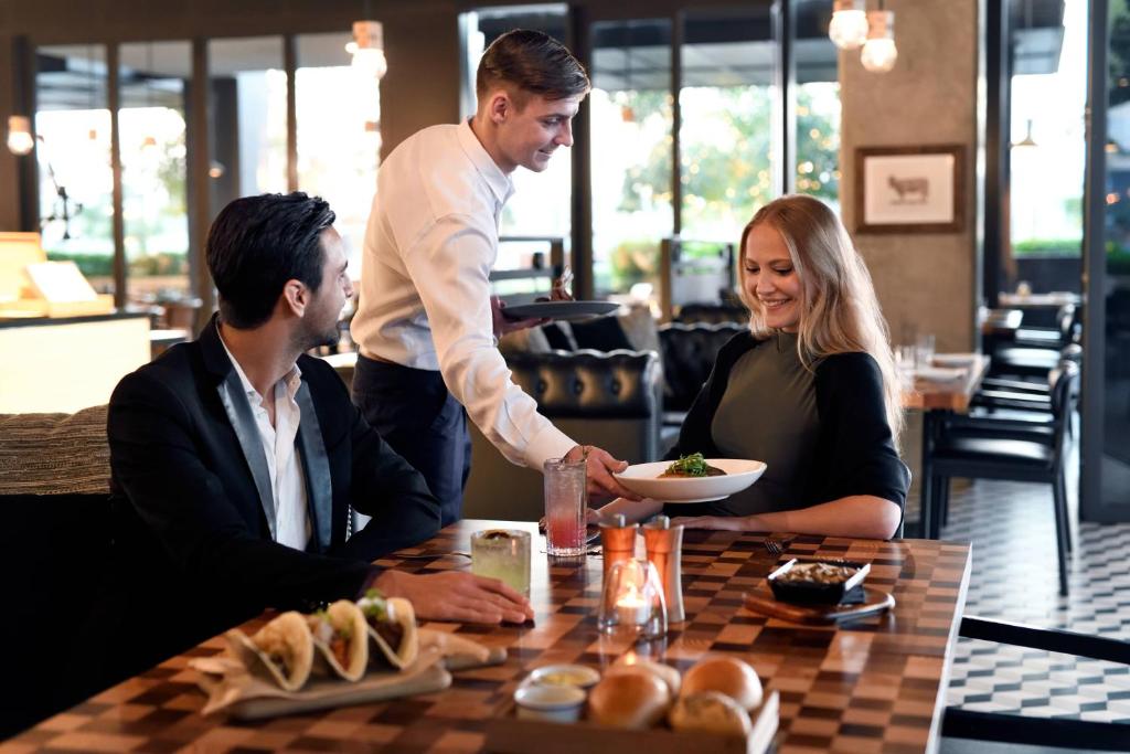 La Ville Hotel & Suites CITY WALK Dubai, Autograph Collection - Resim 42