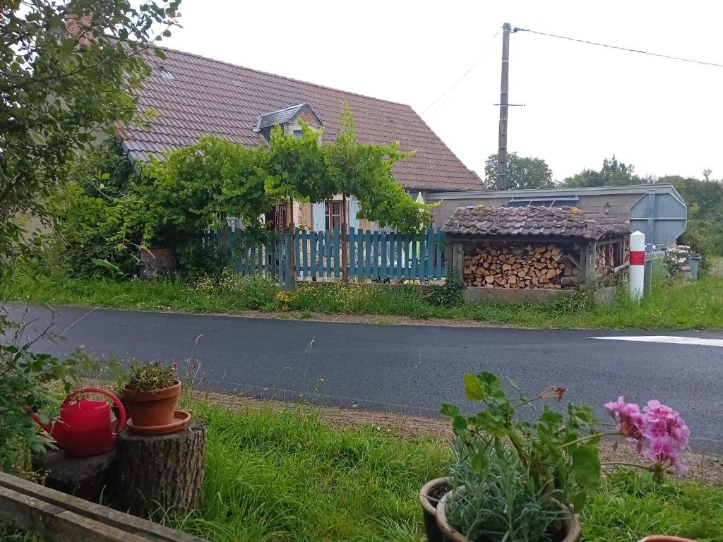 Photo de la galerie de l'établissement Voi-la-la-vie, à Saint-Christophe-en-Boucherie
