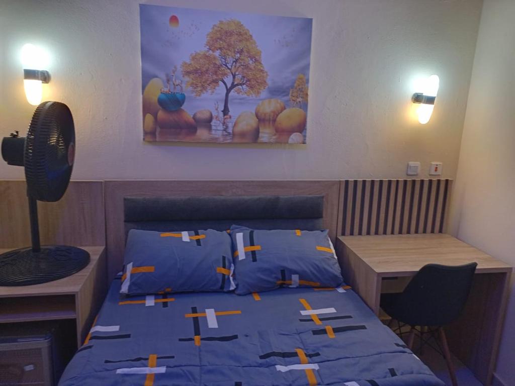 Postel nebo postele na pokoji v ubytování Logos Guest Suites
