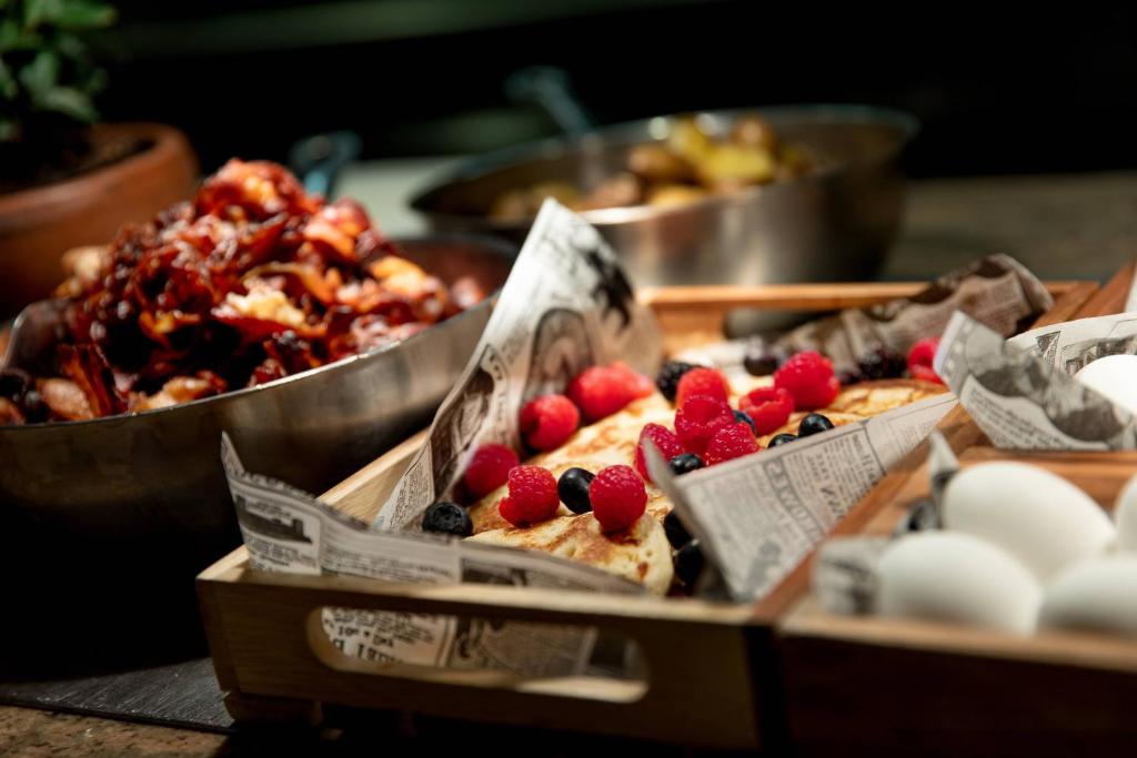 Renaissance Hamburg Hotel - Resim 38