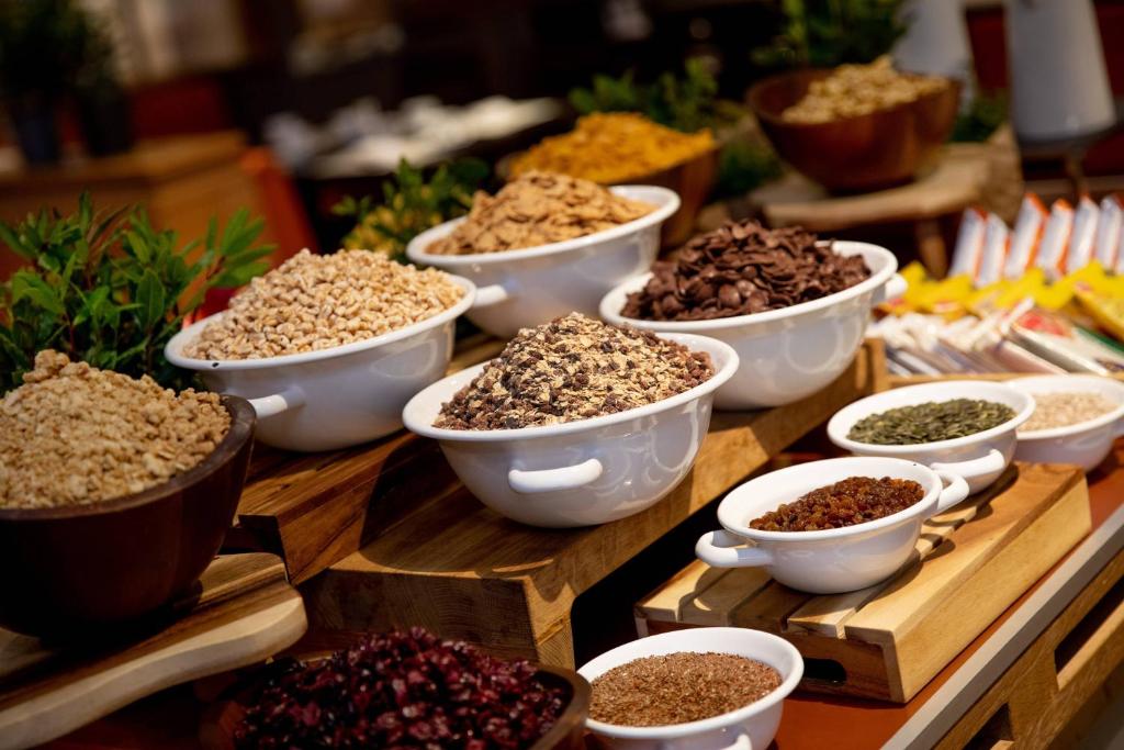 Renaissance Hamburg Hotel - Resim 41