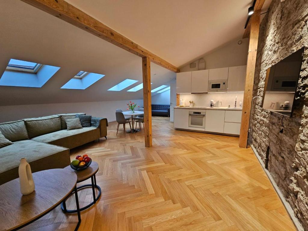 Suur-Karja Penthouse Apartment photo