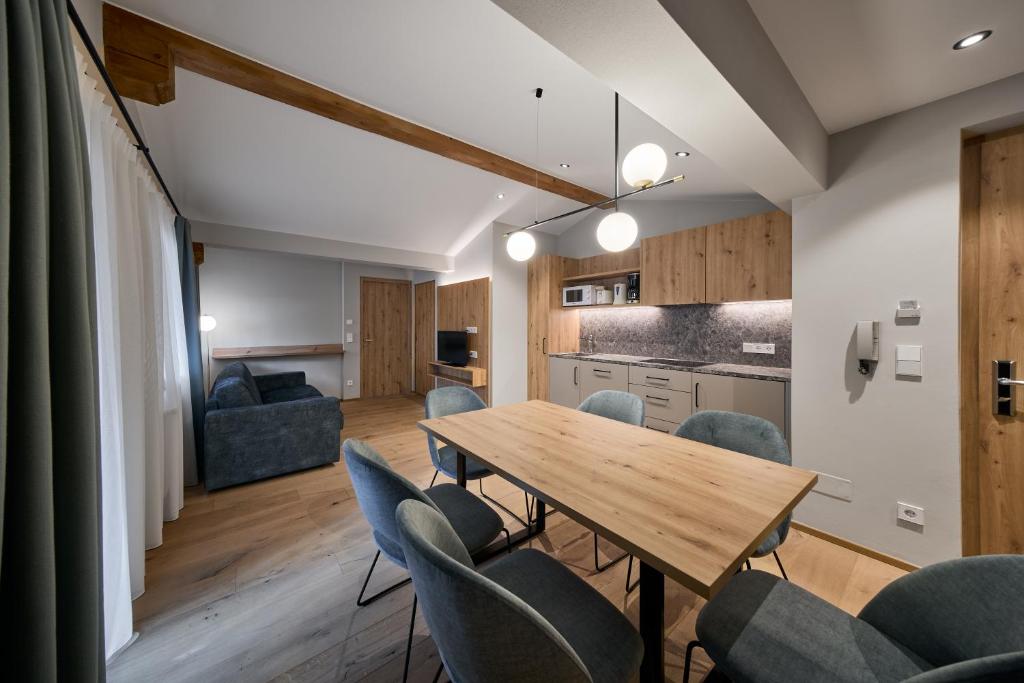 Kuchyňa alebo kuchynka v ubytovaní Art Residence Josefshof
