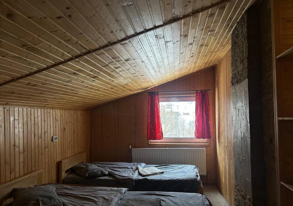 Postel nebo postele na pokoji v ubytování Готель Могул