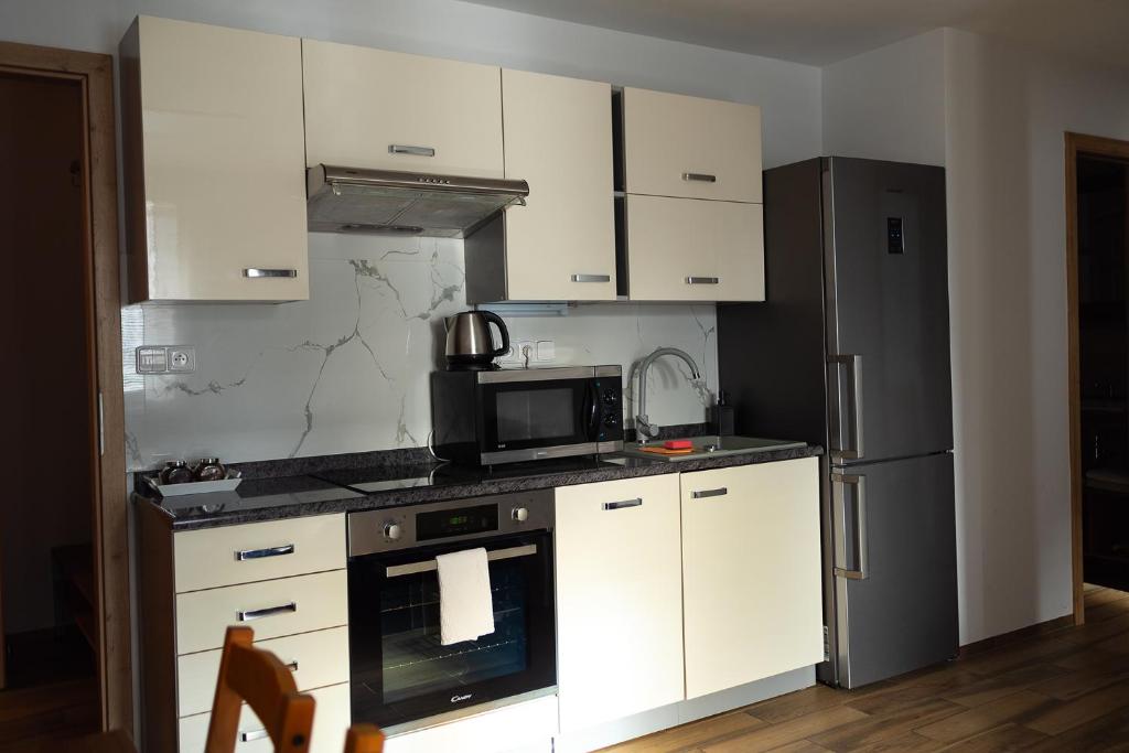 Apartment Rezidence La - 14