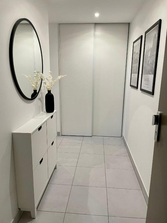 A few steps from BASEL with Balcony and free private Parking – photo 14