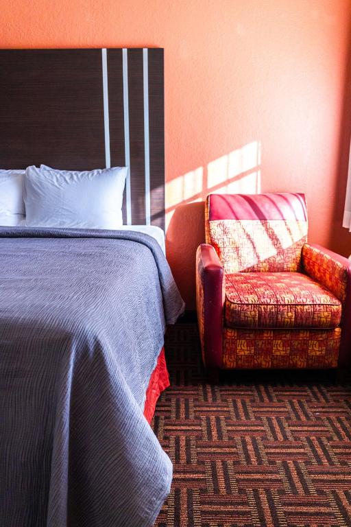 Postel nebo postele na pokoji v ubytování Quality Inn Amarillo I-40 East