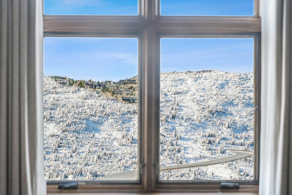 St. Regis Deer Valley photo 5
