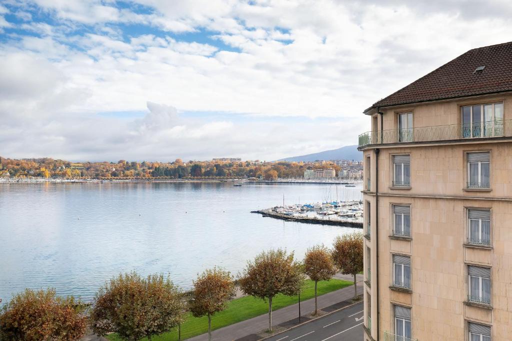 Hotel President Wilson, a Luxury Collection Hotel, Geneva - Resim 3