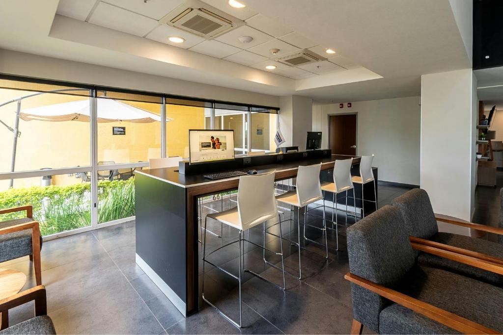 Area soggiorno di City Express by Marriott Tuxpan