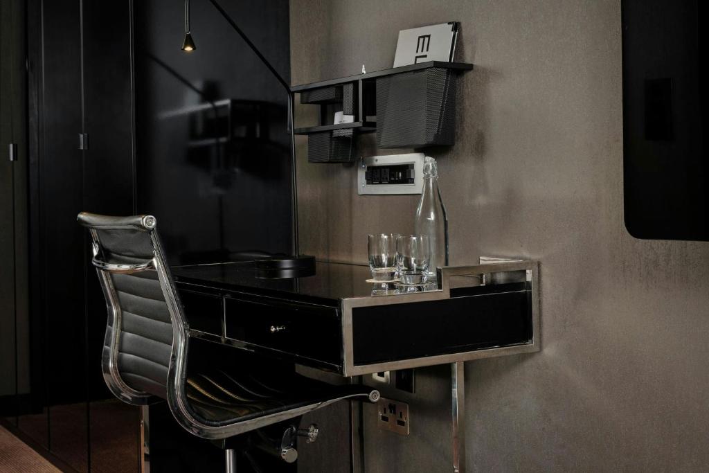 Montcalm East, Autograph Collection - Resim 41