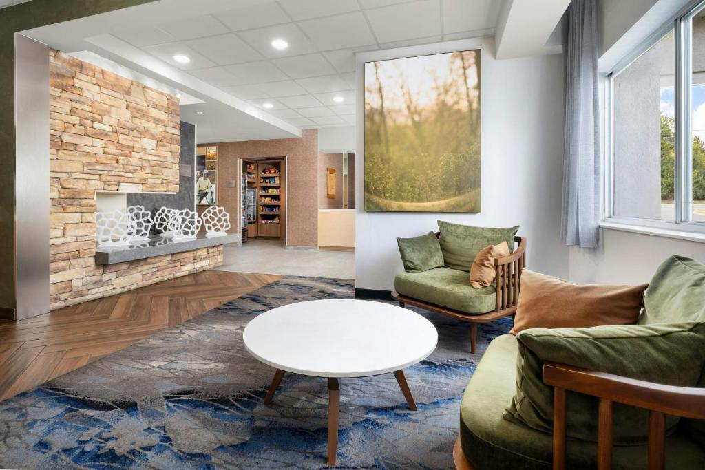 Un lugar para sentarse en Fairfield Inn Scranton