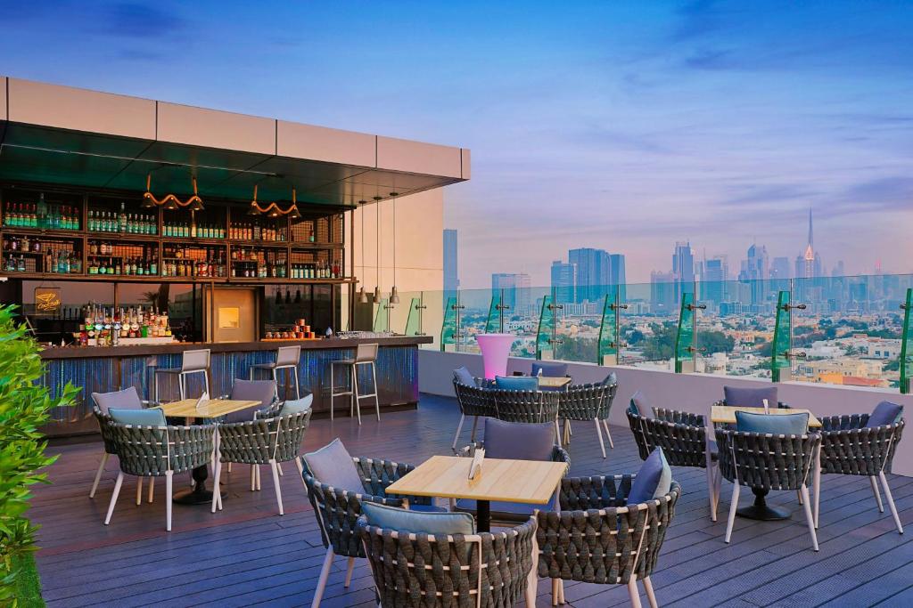 Aloft Al Mina, Dubai Jumeirah - Resim 8