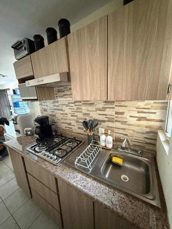 La Casita Aeropuerto Guadalajara - Apartamento De Dos Dormitorios