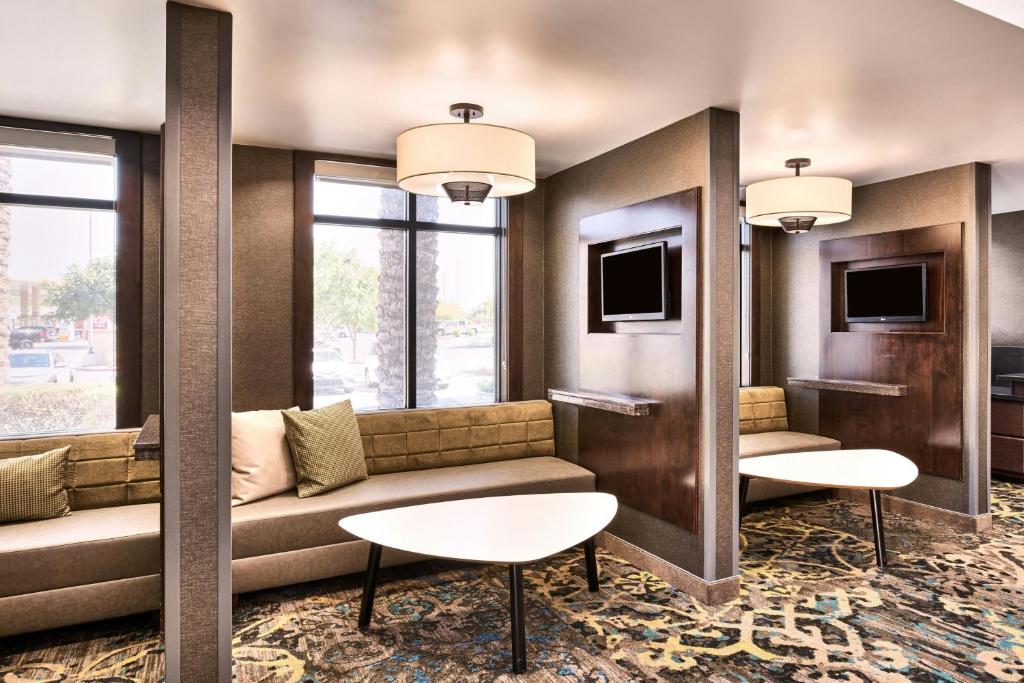 Posezení v ubytování Residence Inn by Marriott Phoenix Gilbert