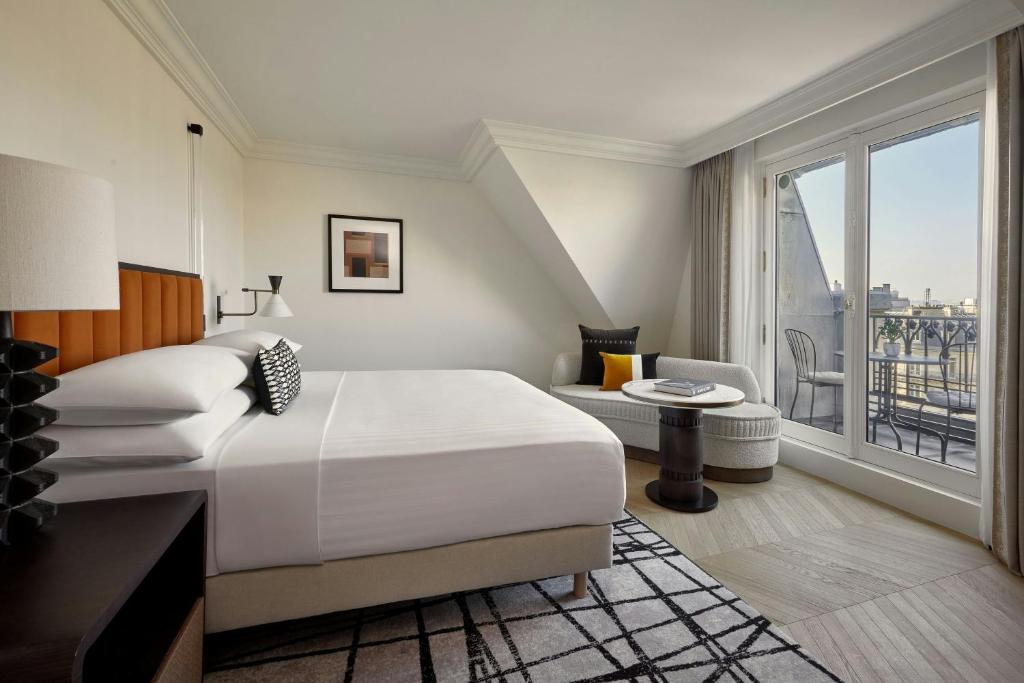 Paris Marriott Champs Elysees Hotel - Resim 17