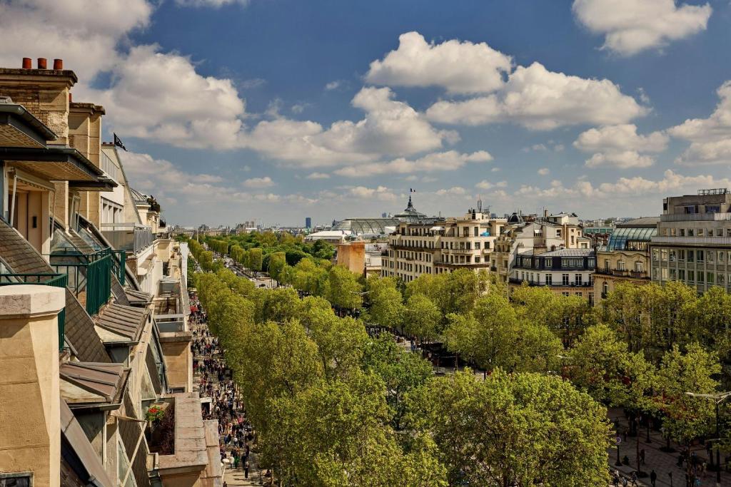 Paris Marriott Champs Elysees Hotel - Resim 32