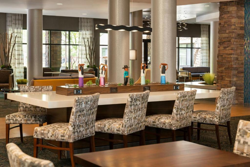 Courtyard by Marriott Scottsdale Salt River photo
