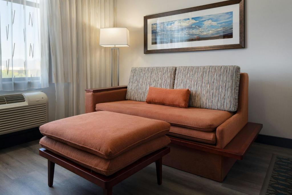 Courtyard by Marriott Scottsdale Salt River photo