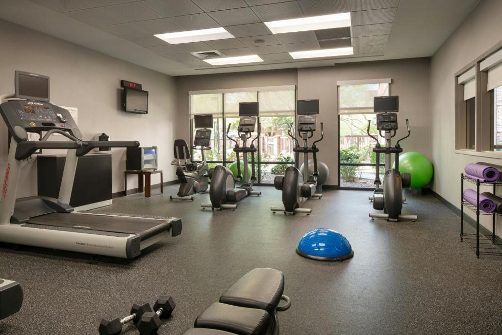 Courtyard by Marriott Scottsdale Salt River photo