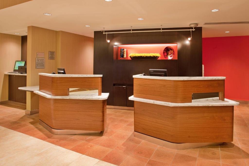 Courtyard by Marriott Pittsburgh North/Cranberry Woods photo