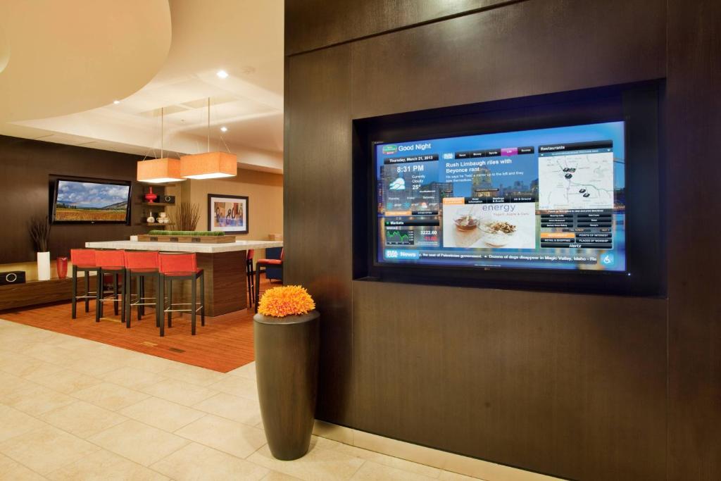 Courtyard by Marriott Pittsburgh North/Cranberry Woods photo
